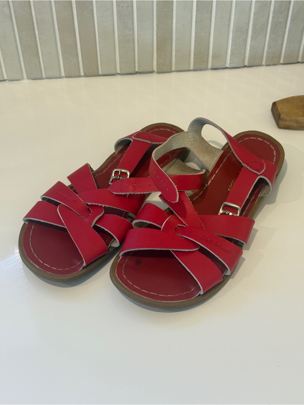 Women's Red Leather Saltwater Sandals
